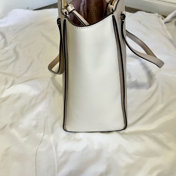Kate Spade taupe (light pink/taupe + white) tote. - Picture 5 of 8